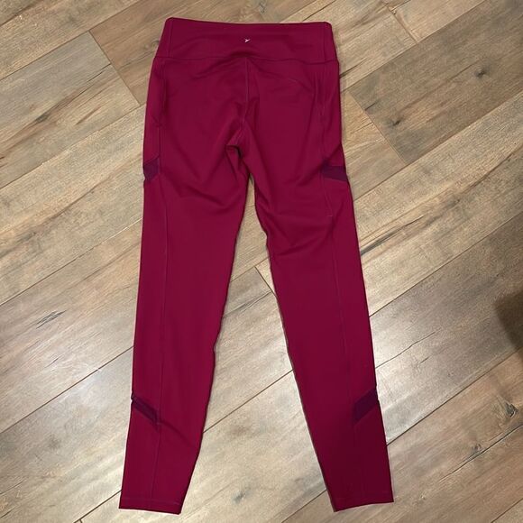 Old Navy Mesh Panel Active Leggings Plum, Sz M - Picture 7 of 7